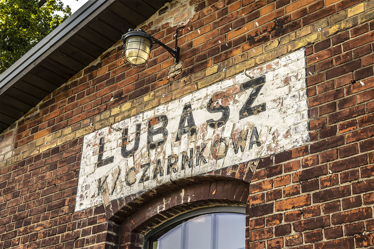 Cafe 15 dała nowe życie opuszczonej stacji kolejowej w Lubaszu. Fot. Marcin Maziarz